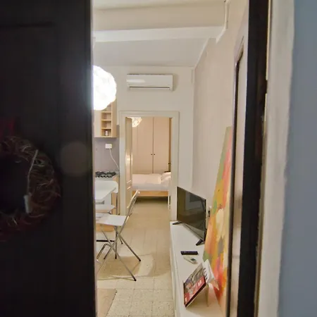 Apartment Bixio 81 *