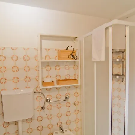 Bixio 81 Apartment *